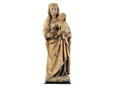 Große gotische Steinfigur einer Madonna mit Kind